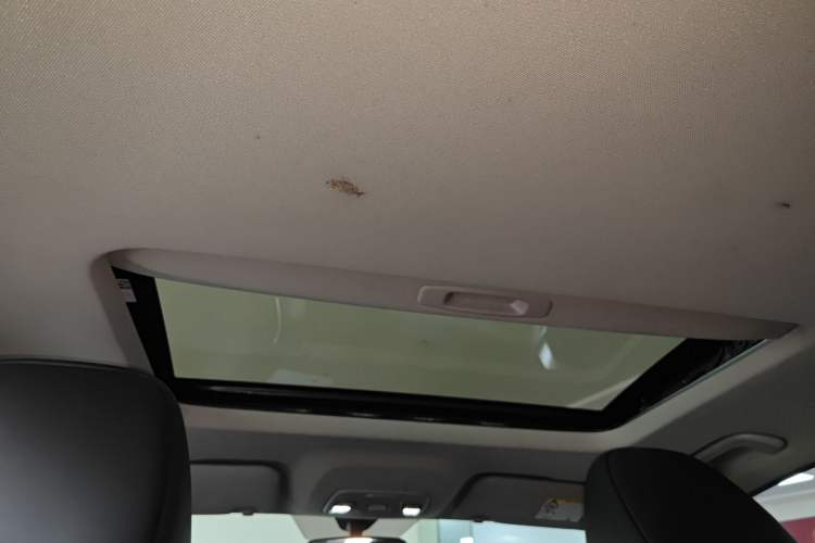 Used Geely Auto Coolray 2020 Facelift 240T DCT Hunter
