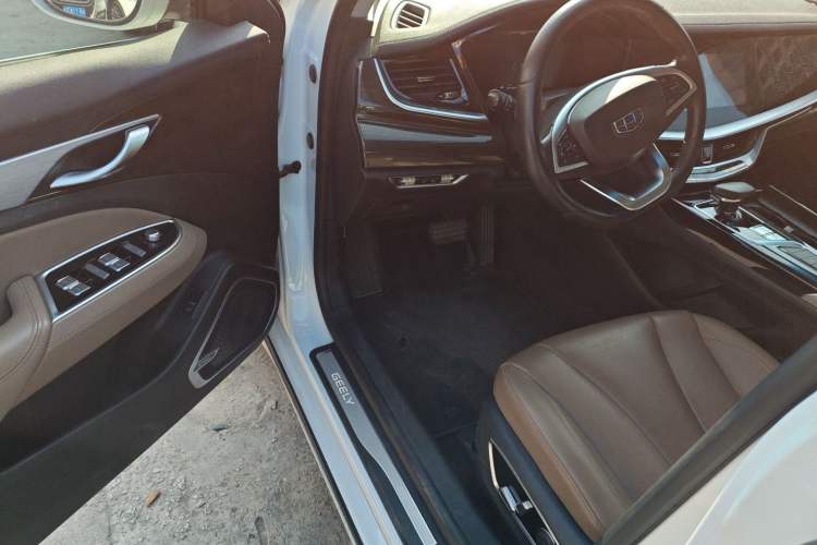 Used Geely Auto Emgrand GT 2018 1.5T MHEV Yaozhi Edition
