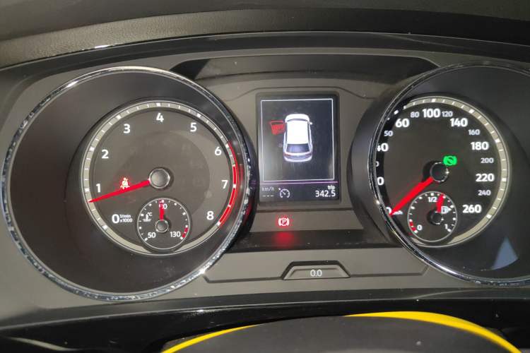 Used Volkswagen Tiguan L 2019 Revised Version 330TSI Automatic Two-Wheel Drive Intelligent Luxury Edition China V Standard