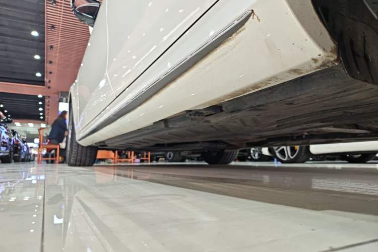 Used Mercedes-Benz E-Class 2019 Restyled E 300 L Sport Luxury Edition