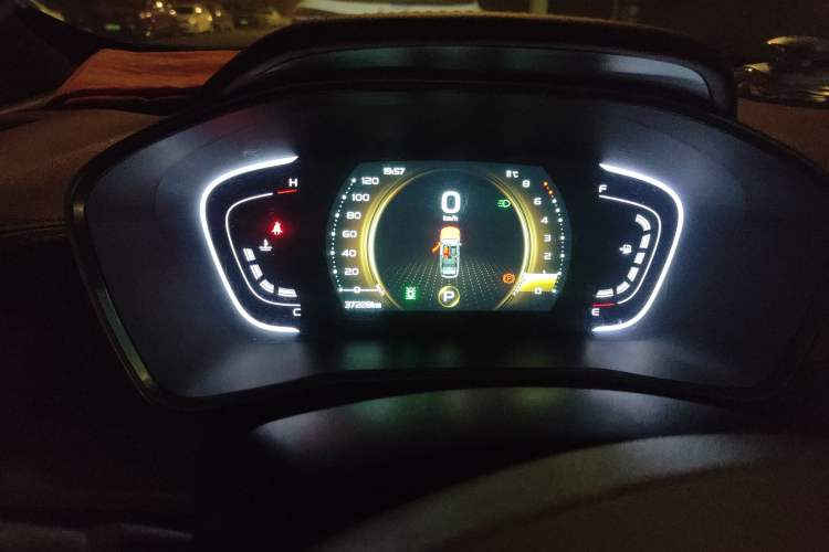 Used Geely Auto Coolray 2019 Sport Version 260T DCT Battle China VI Standard
