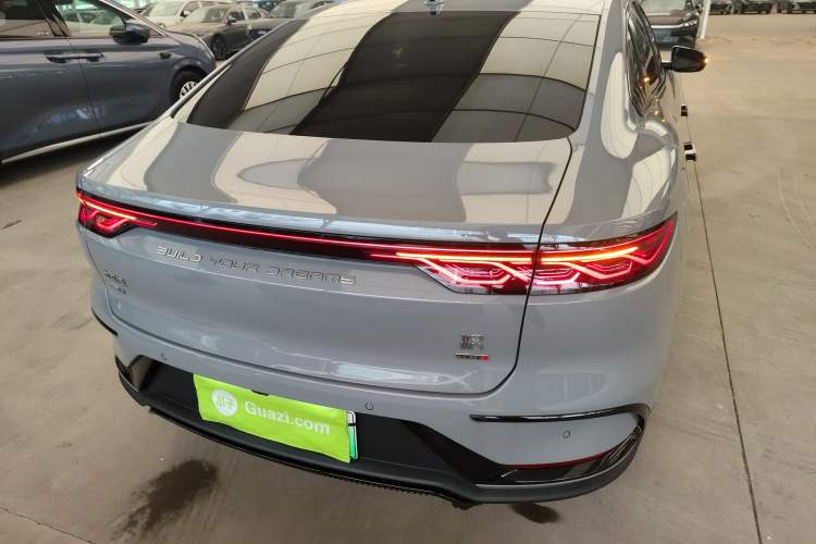 Used BYD Han 2025 DM-i Intelligent Driving Edition 125KM LiDAR Flagship Model
