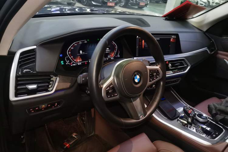 Used BMW X5 2021 xDrive30i M Sport Package
