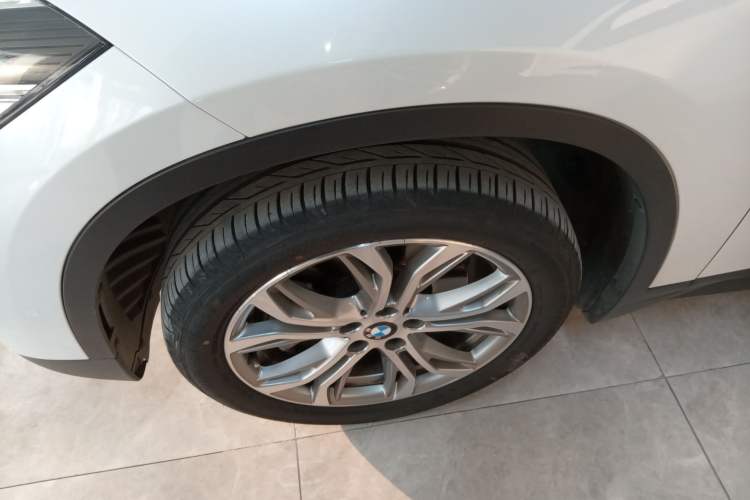 Used BMW X1 2019 sDrive20Li Leading Model
