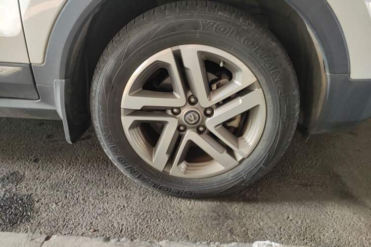 Used Changan CS55 2017 1.5T Manual Colorful Edition