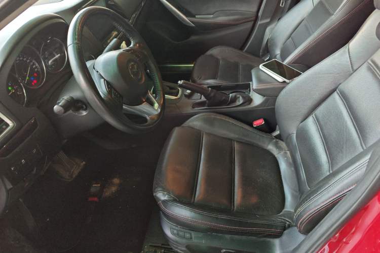 Used Mazda Atenza 2014 2.0L Blue Sky Luxury Edition
