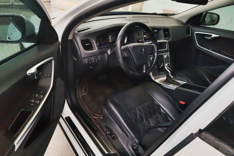 Used Volvo S60 2017 S60L T3 Smart Drive Edition