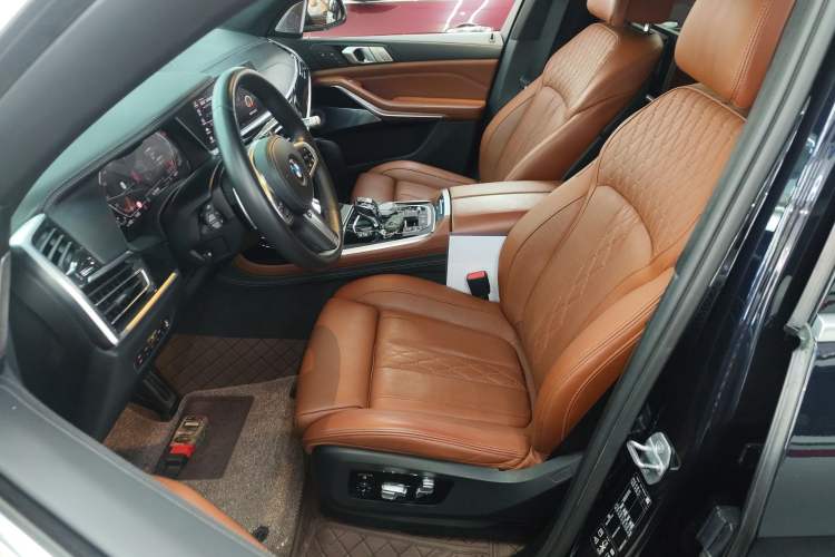 Used BMW X7 2019 xDrive40i Executive Model M Sport Package
