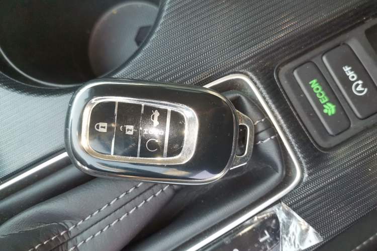 Used Honda Civic 2023 240TURBO CVT Dynamic · Center Stage Special Edition