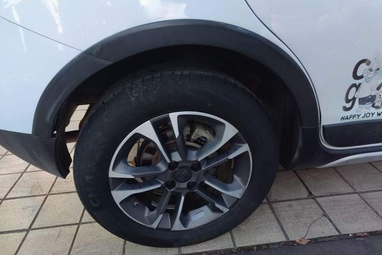 Used Geely Auto Vision X3 2019 Upgraded Model 1.5L CVT Elite Version
