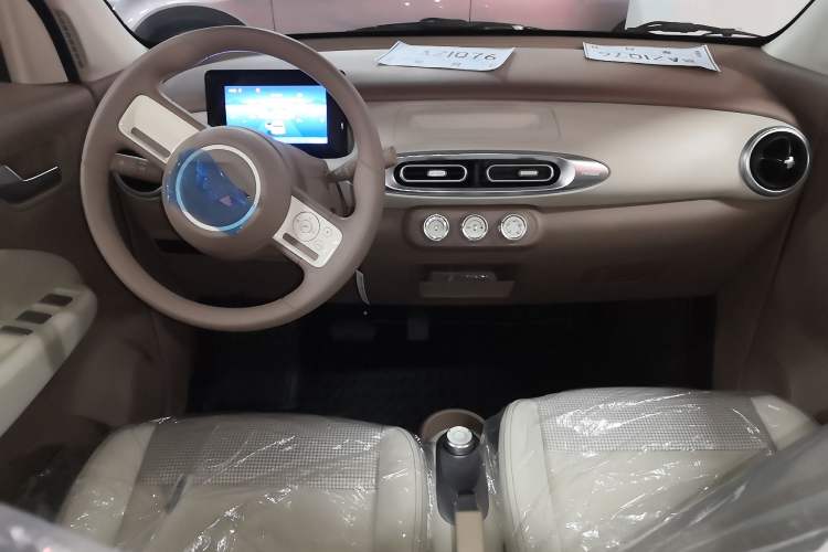 Used Wuling Hongguang MINIEV 2025 Four-Door Version Advanced Edition
