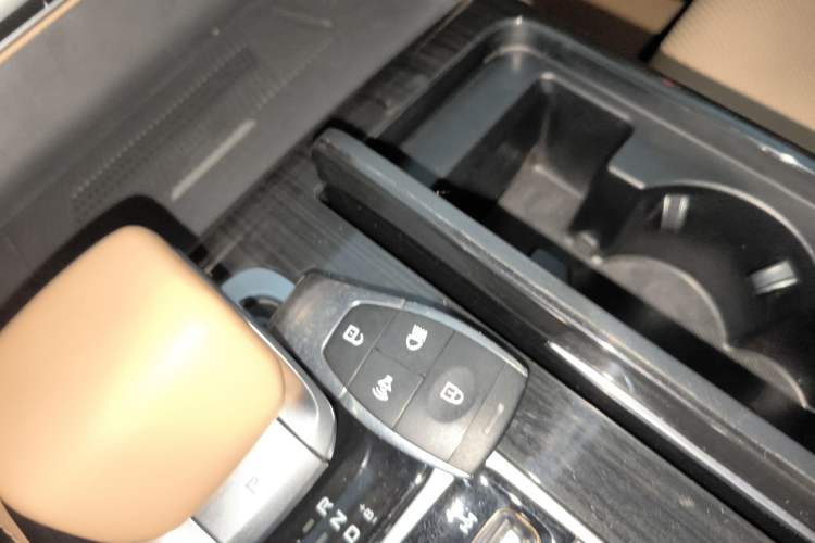 Used  BJ60 Leiting 2024 Magic Electric Drive Advanced Version 5 Seats
