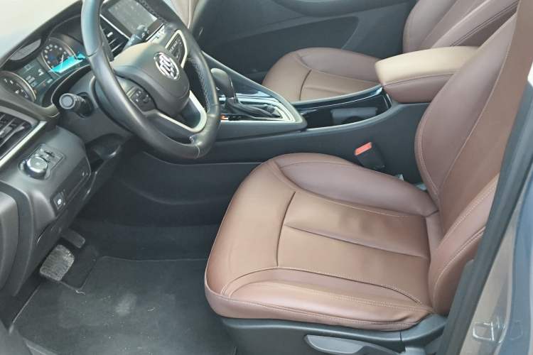 Used Buick GL6 2018 18T 6-Seater Luxury Model