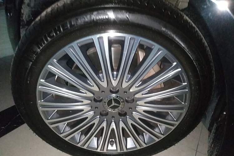 Used Mercedes-Benz E-Class 2020 Facelift E 300 L Stylish Edition