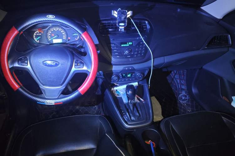 Used Ford Escort 2015 1.5L Automatic Fashion Model