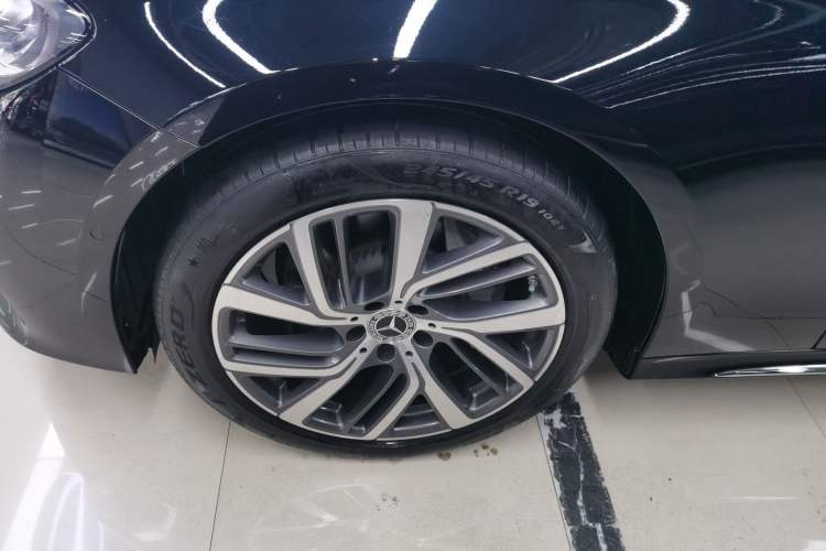 Used Mercedes-Benz E-Class 2024 E 300 L Stylish Model
