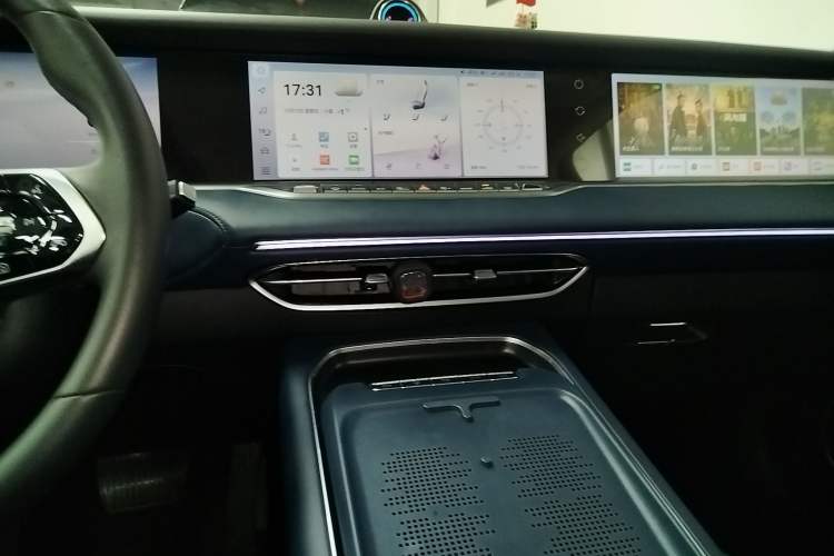 Used VOYAH FREE 2024 Ultra-Long Range Intelligent Driving Version
