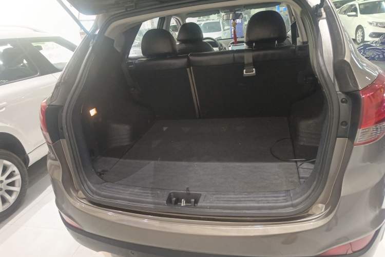 Used Hyundai ix35 2013 2.0L Automatic 2WD Comfort GL China IV Standard
