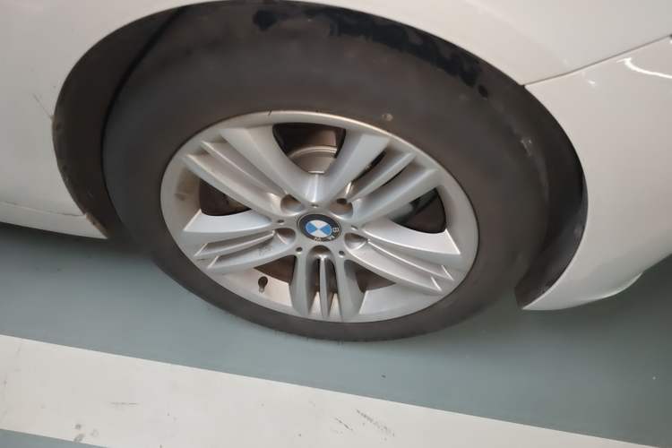 Used BMW 3 Series 2017 320Li Fashion Model
