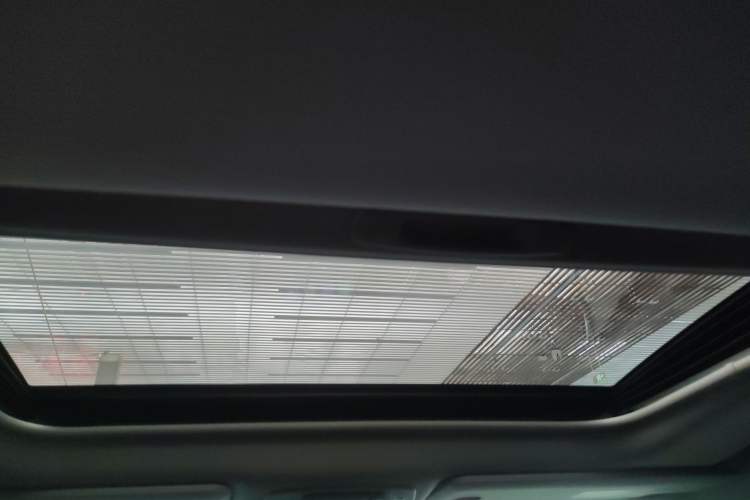 Used Toyota Sienna 2023 2.5L Hybrid Comfort Edition
