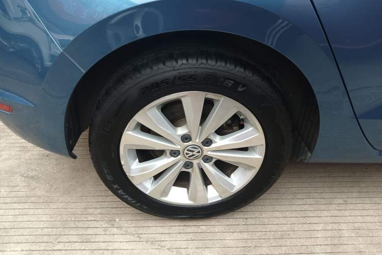 Used Volkswagen Golf Sportsvan 2018 230TSI Automatic Trend Edition