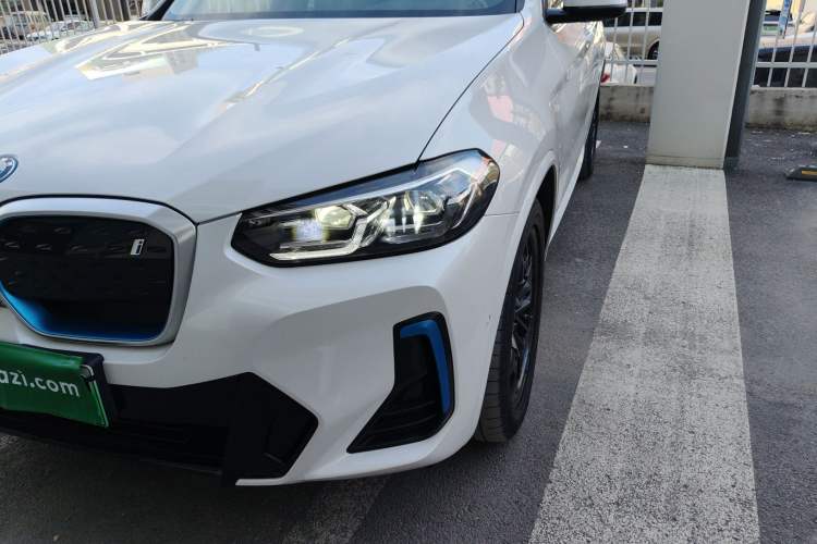 Used BMW iX3 2022 Leading Model
