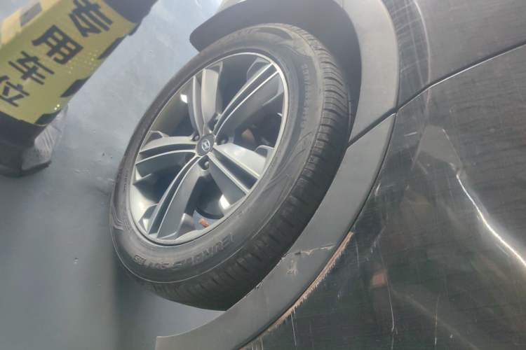 Used Hyundai Grand SantaFe 2013 3.0L 7-seat Four-Wheel-Drive Luxury Edition