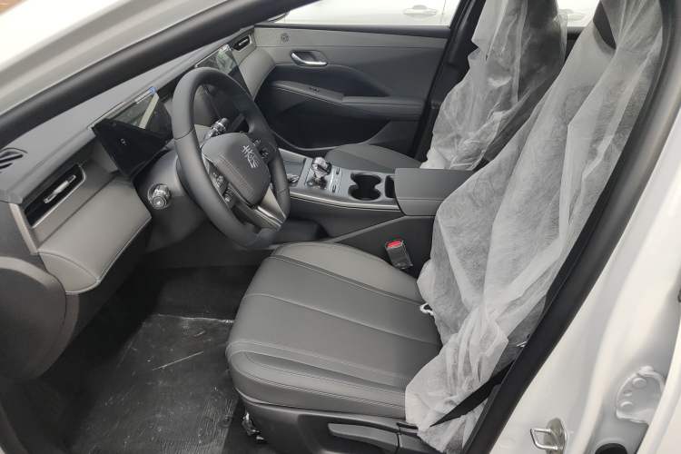 Used BYD Qin PLUS 2025 DM-i Smart Drive 55KM Leading Model