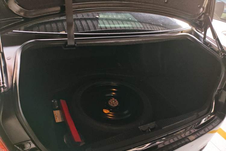 Used Toyota Crown 2017 2.0T Sport Edition
