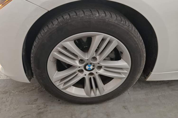 Used BMW 3 Series 2016 320i Fashion Model