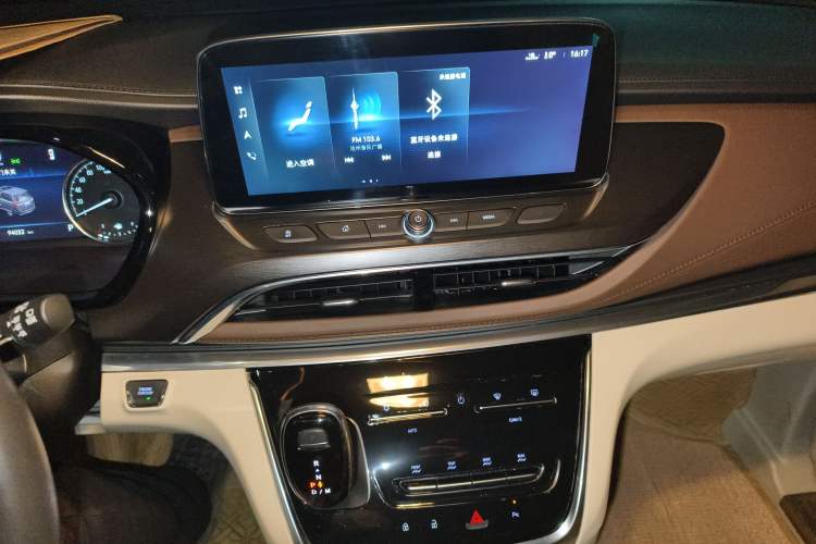 Used Buick GL8 2020 Land Business Class 652T Luxury Model