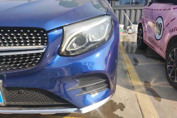 Used Mercedes-Benz GLC 2018 GLC 260 4MATIC Luxury Model