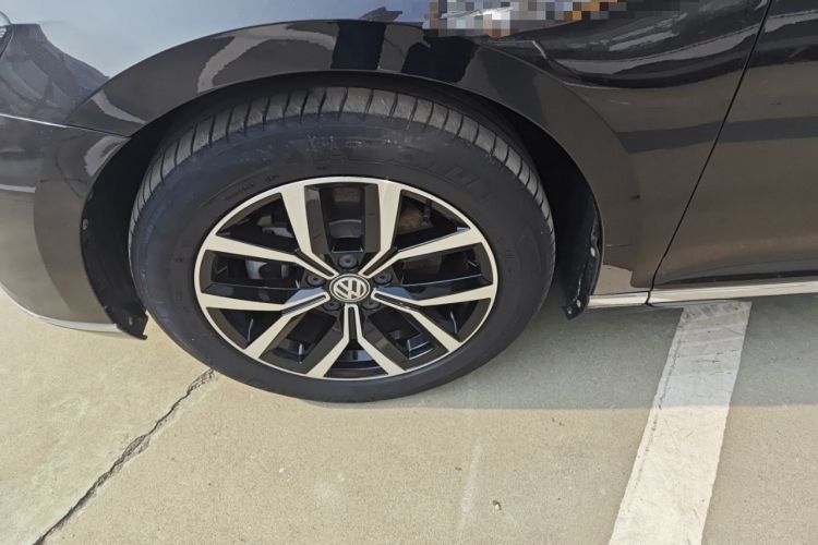 Used Volkswagen Magotan 2020 330TSI DSG Leading Model
