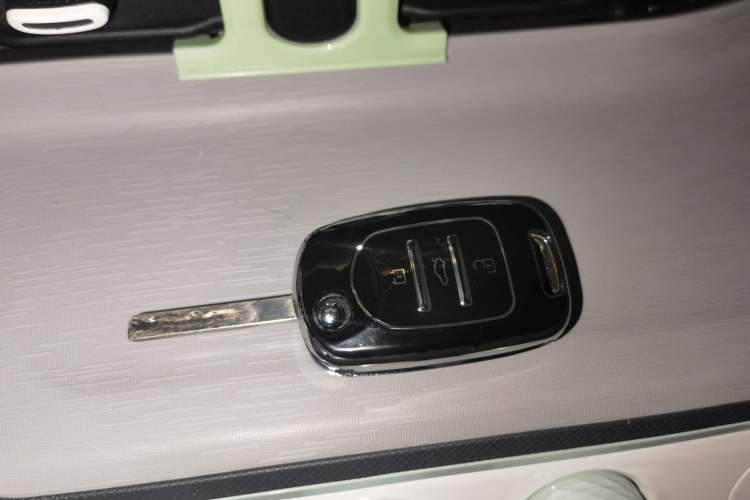 Used Wuling Hongguang MINIEV 2021 Macaron Premium Model – Lithium Iron Phosphate
