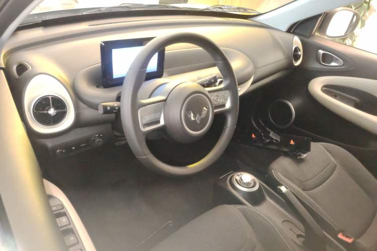 Used Wuling Bingo 2023 203km Light Edition
