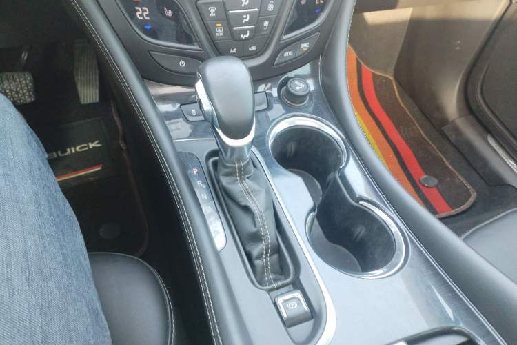 Used Buick Envision 2016 20T Two-Wheel-Drive Elite Model
