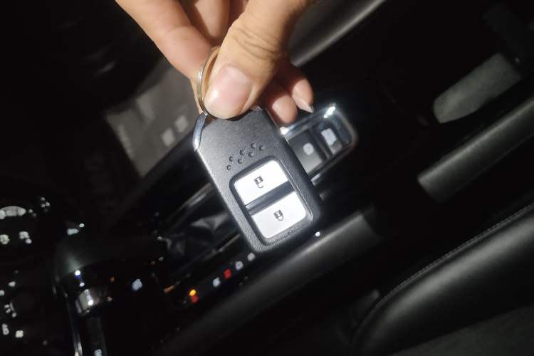 Used Honda Vezel 2020 1.5L CVT Luxury Edition