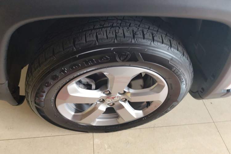 Used  Compass 2017 200T Automatic Family Edition