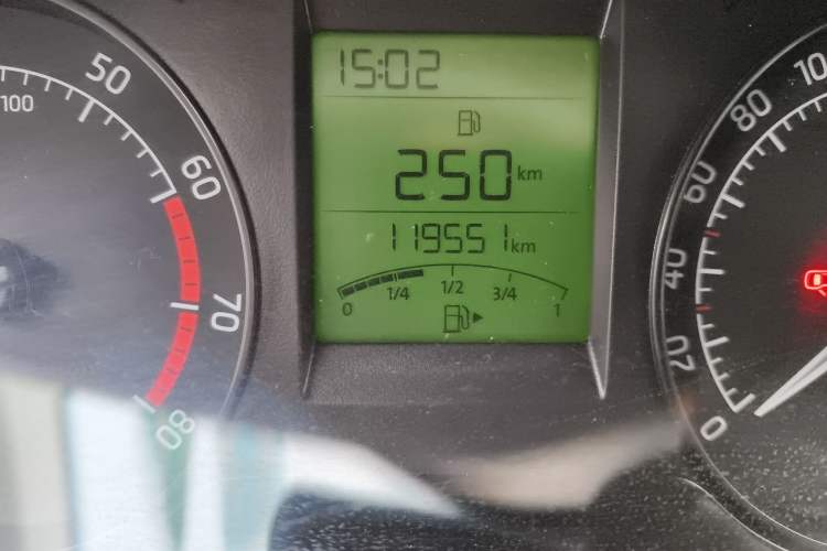 Used Skoda Rapid 2015 1.4L Manual Smart Selection Model