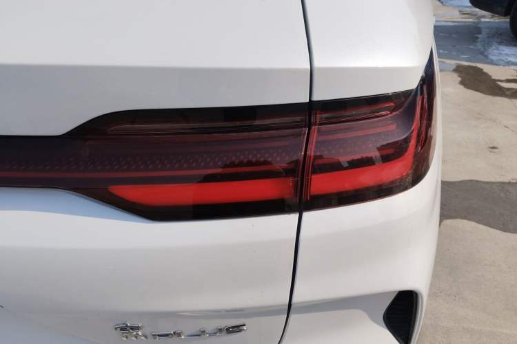 Used BYD Song PLUS New Energy 2023 Champion Edition DM-i 150KM Flagship PLUS 5G