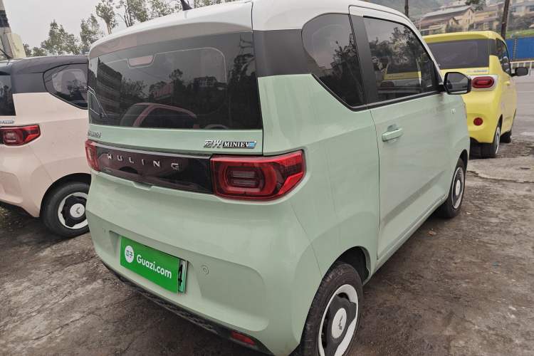 Used Wuling Hongguang MINIEV 2021 Macaron Premium Model – Lithium-NMC