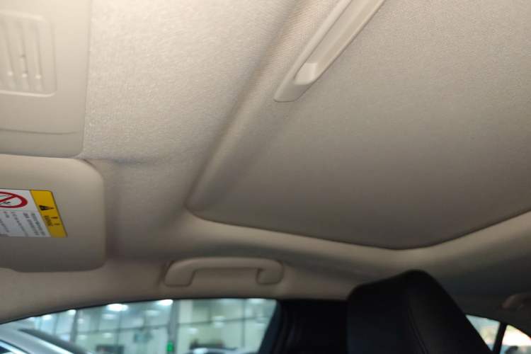 Used Toyota Corolla 2021 Dual-Motor 1.8L E-CVT Elite Edition