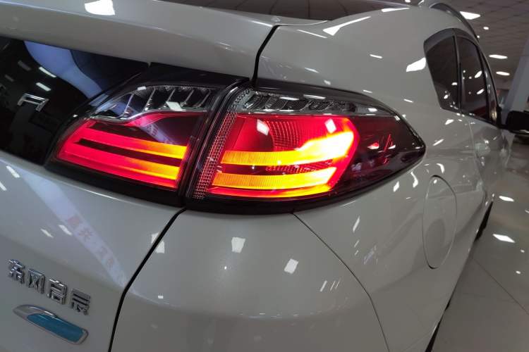 Used Venucia T90 2017 2.0L CVT Smart Edition