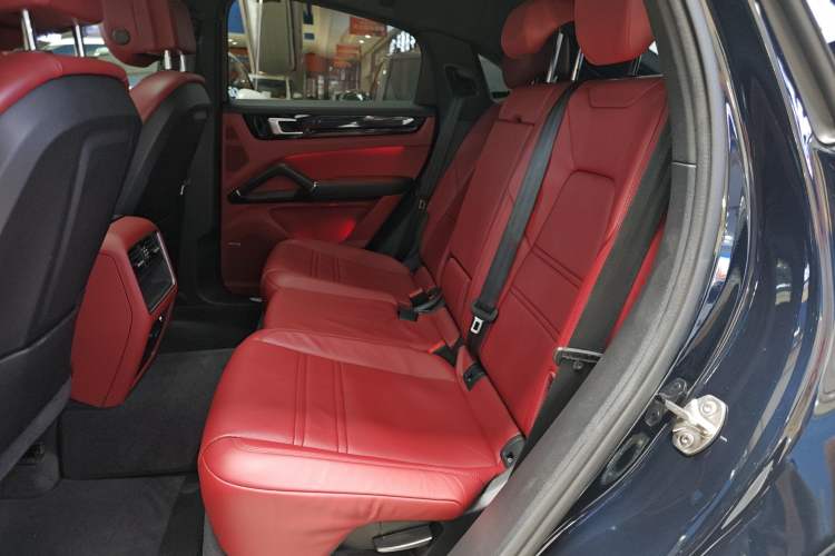 Used Porsche Cayenne 2019 Cayenne Coupé 3.0T