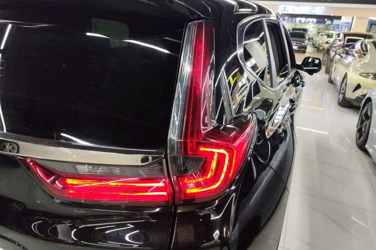 Used Honda CR-V 2021 240TURBO CVT 2WD Fashion Edition
