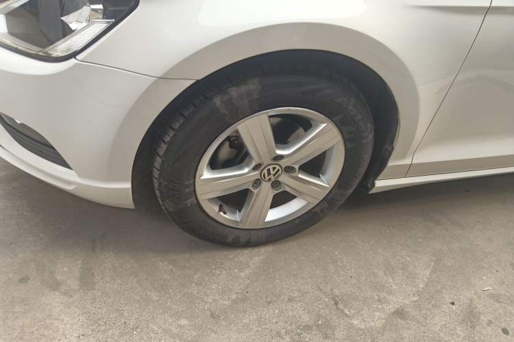 Used Volkswagen Lamando 2017 230TSI DSG Fashion Edition
