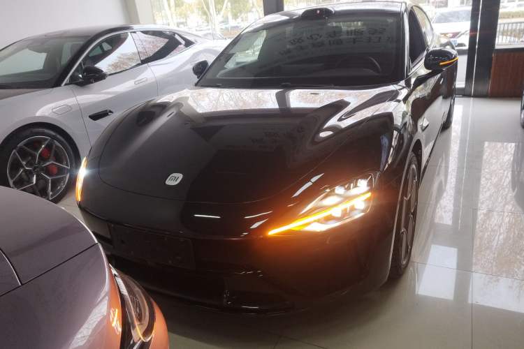 Used  SU7 2024 Rear-Drive Ultra-Long Range Advanced Pro-Level Intelligent Driving Version
