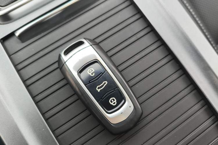 Used Geely Auto Emgrand 2018 1.5L CVT Upward Connect Edition
