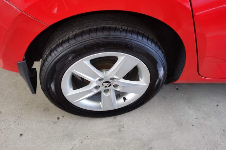 Used Skoda Fabia 2016 1.4L Automatic Car Enjoy Edition