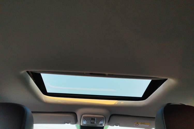 Used GAC Trumpchi M6 2023 PRO 270T DCT Luxury Edition
